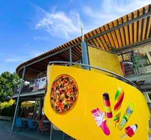Escalier piscine lignon