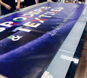 Impression deux publicité